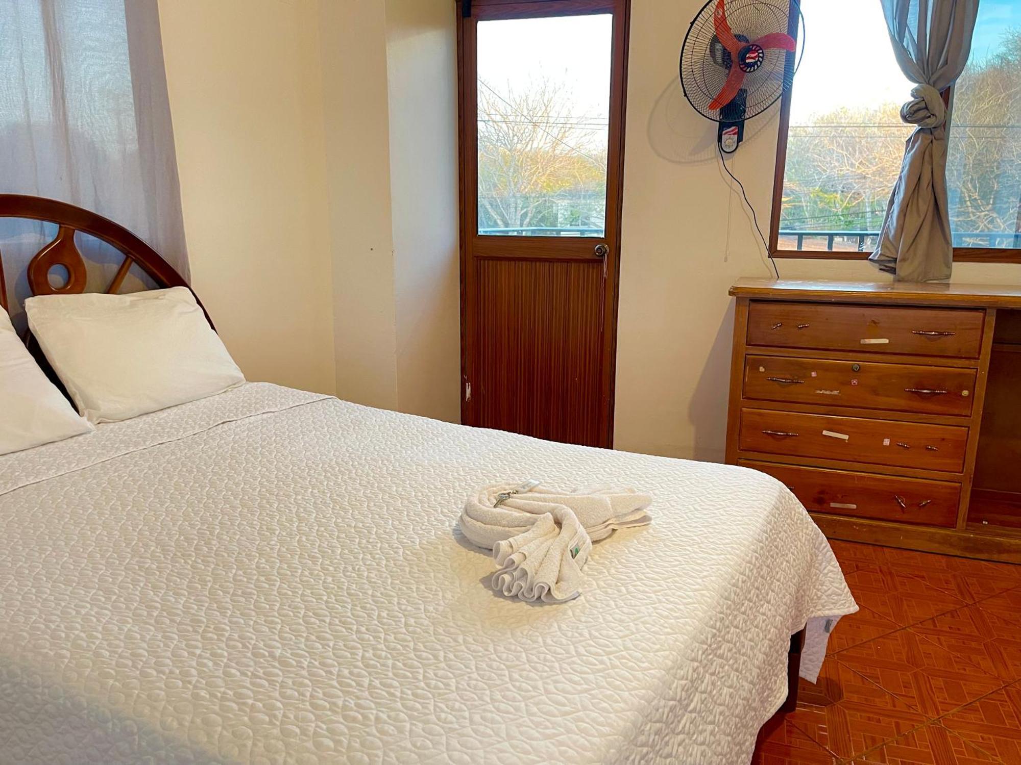 Hostal Vista Al Mar Hotell Puerto Baquerizo Moreno Eksteriør bilde